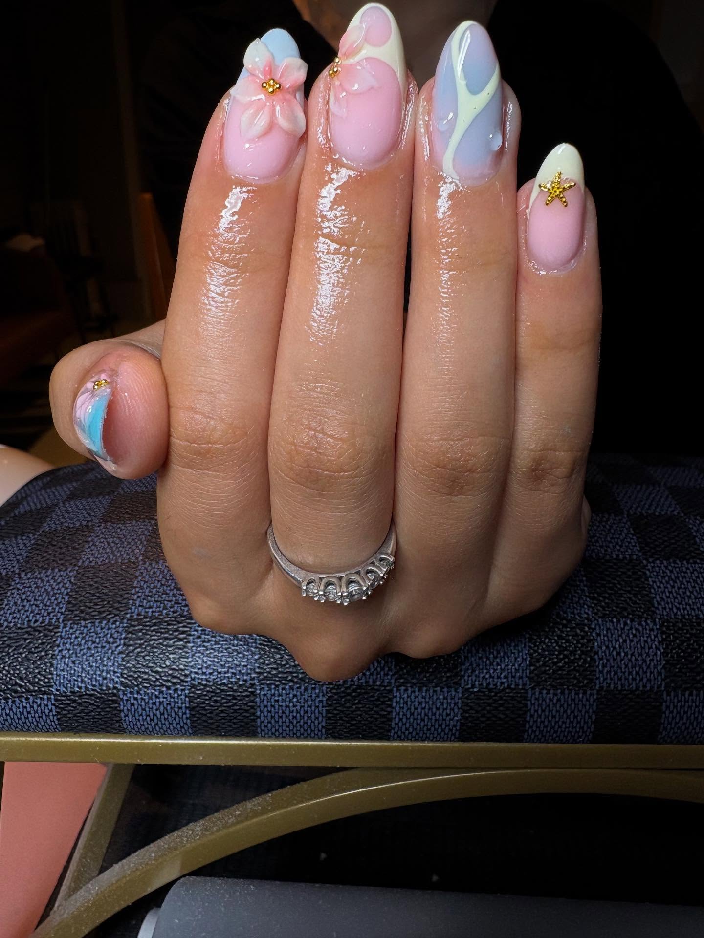 Nail art av Asrar